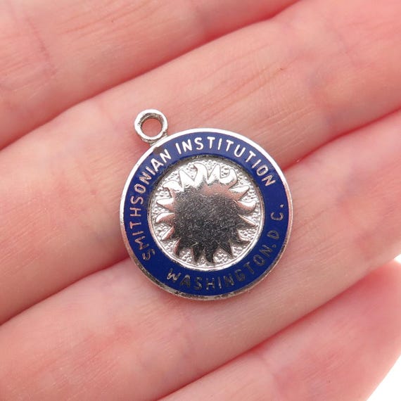 Kinney 925 Sterling Silver Vintage Enamel Smithsonian Institution Charm Pendant
