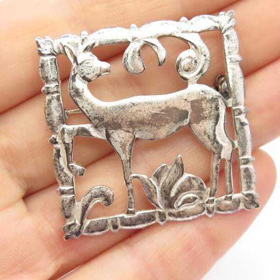 925 Sterling Silver Vintage Deer in Frame Pin Bro… - image 1