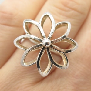 925 Sterling Silver Vintage Floral Ring Size 6 1/4