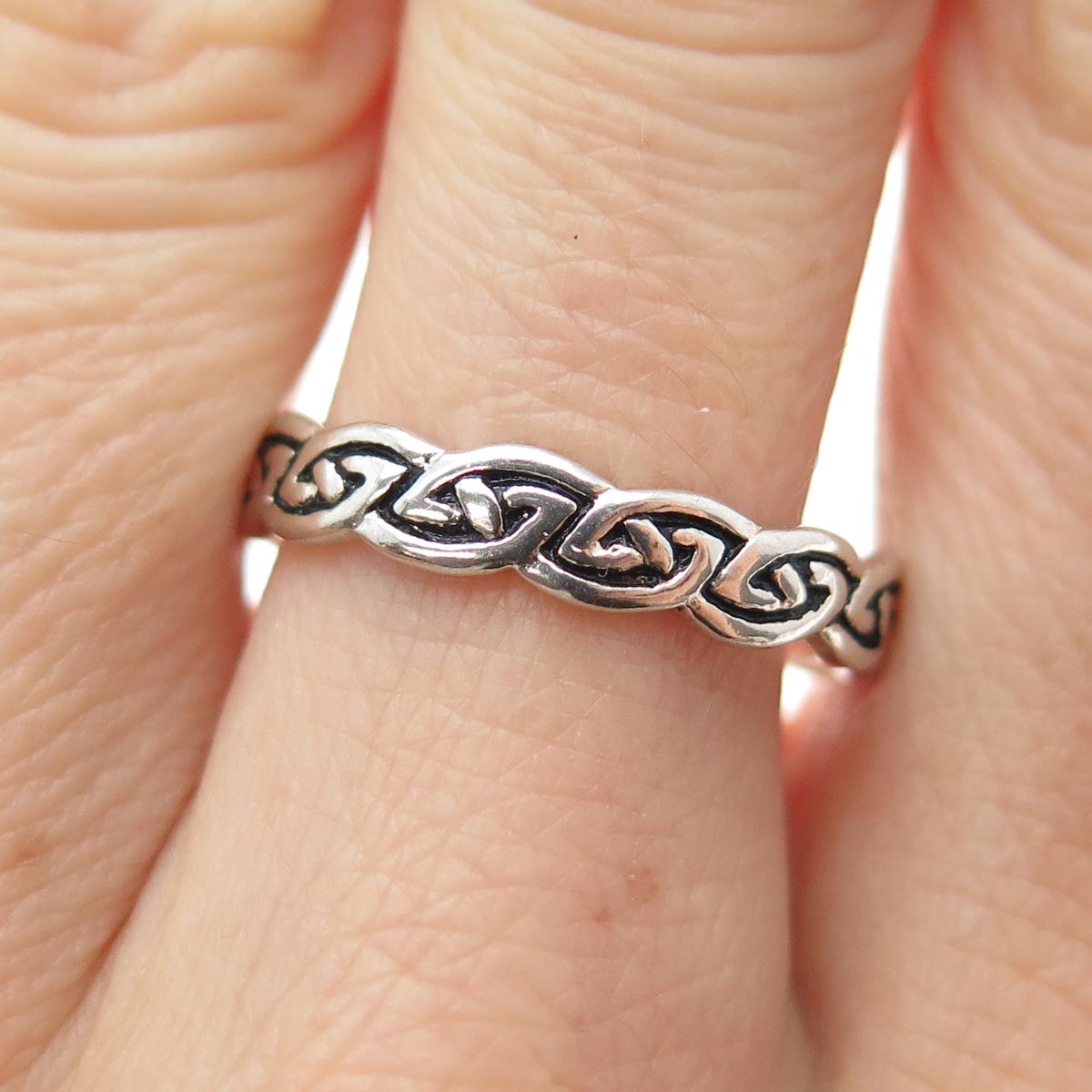 AVON 925 Sterling Silver Vintage Celtic Knot Oxidized Band Ring