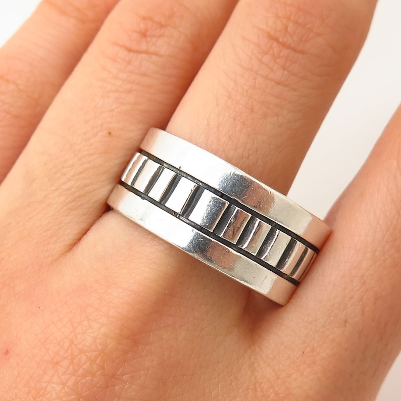 925 Sterling Silver Vintage Ornate Design Mens Band Ring Size 11