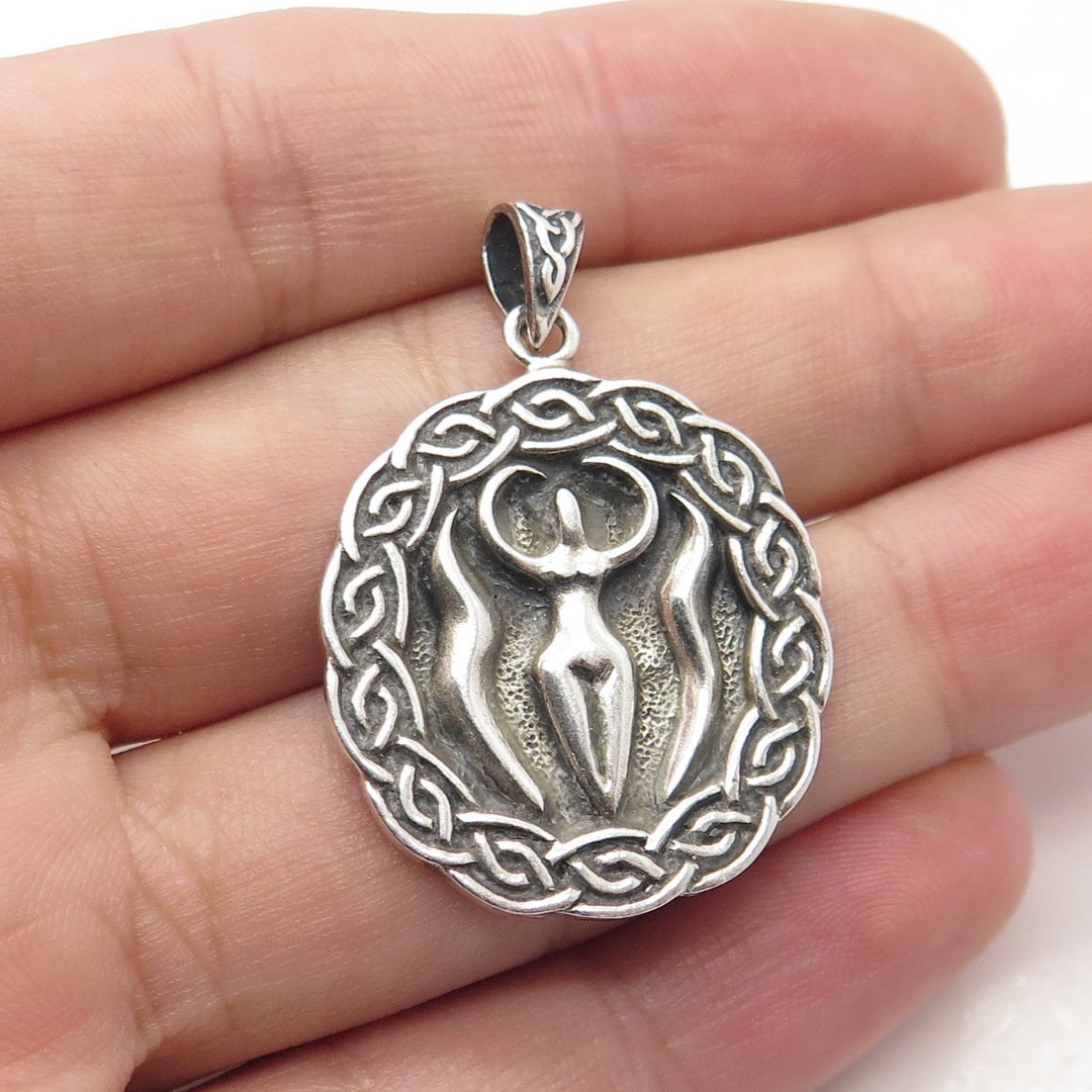 大人女性の STONE PETER 925 Goddess River Nile Vintage Silver Sterling シルバー
