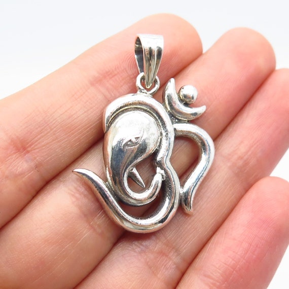 925 Sterling Silver Vintage Elephant Om Mantra Pe… - image 1