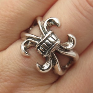 925 Sterling Silver Vintage Fleur-De-Lis Design Ring Size 7 3/4