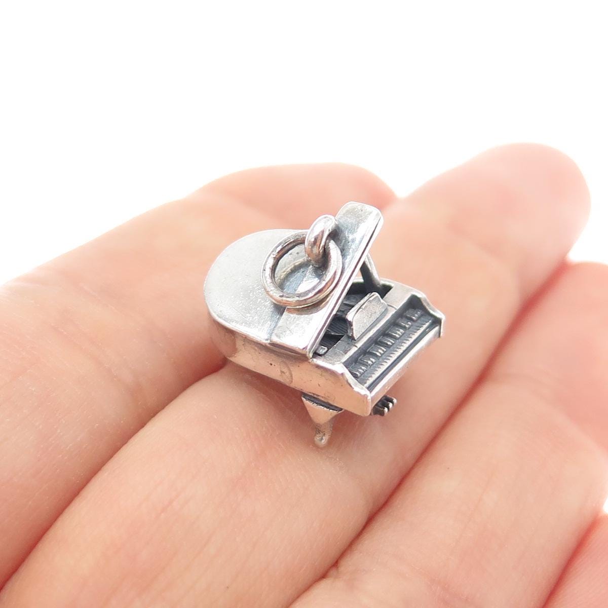 JAMES AVERY 925 Sterling Silver Vintage Grand Piano Mini 3D Charm