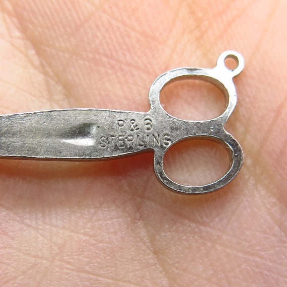 925 Sterling Silver Vintage Scissors Pendant - image 4