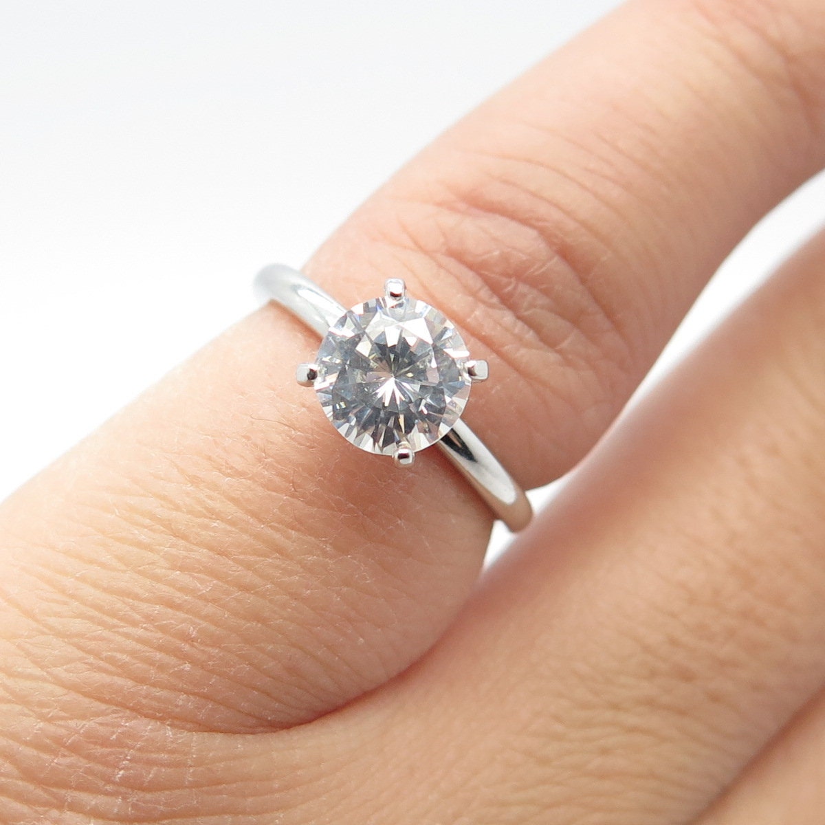 925 Sterling Silver ESPO Round-cut C Z Ring Size 3.75 - Etsy 925 Sterling Silver ESPO Round-cut C Z Ring Size 3.75 - Etsy