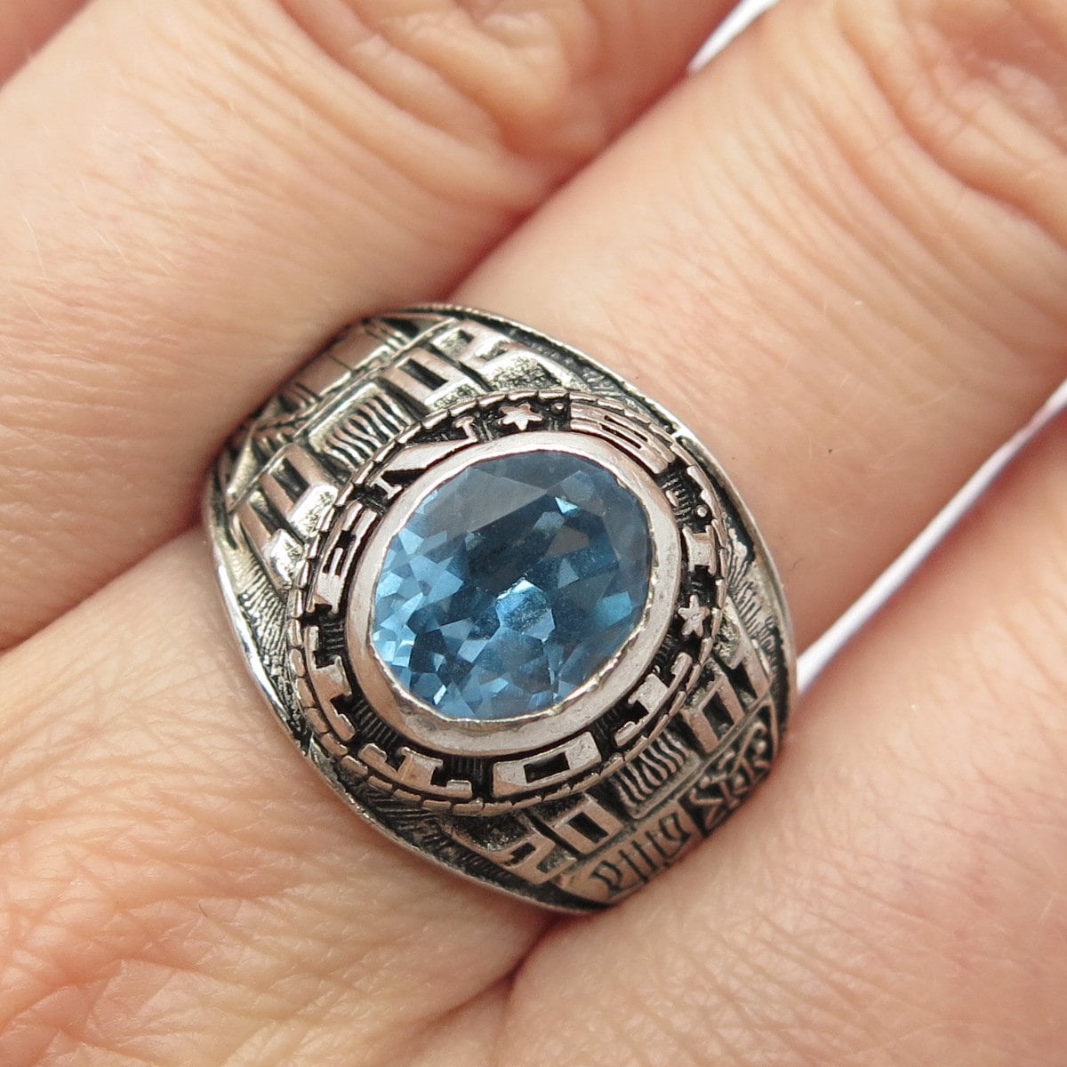 925 Sterling Silver Vintage REED Blue Glass School Ring Size 7.25 