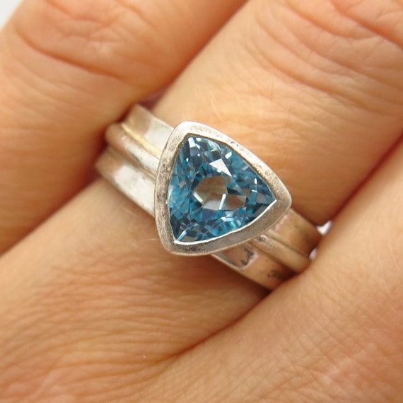 Crystalcraftindia 925 Sterling Silver Lucky Blue Topaz gemstone Ring Size 7.5 US 6.01 g Crystalcraftindia 925 Sterling Silver Lucky Blue Topaz gemstone Ring Size 7.5 US 6.01 g