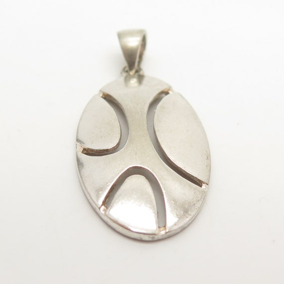 925 Sterling Silver Vintage Cutout Oval Pendant - image 4