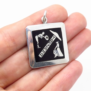 925 Sterling Silver Vintage Meyers Co. Real Black Onyx Tarzana Square Pendant