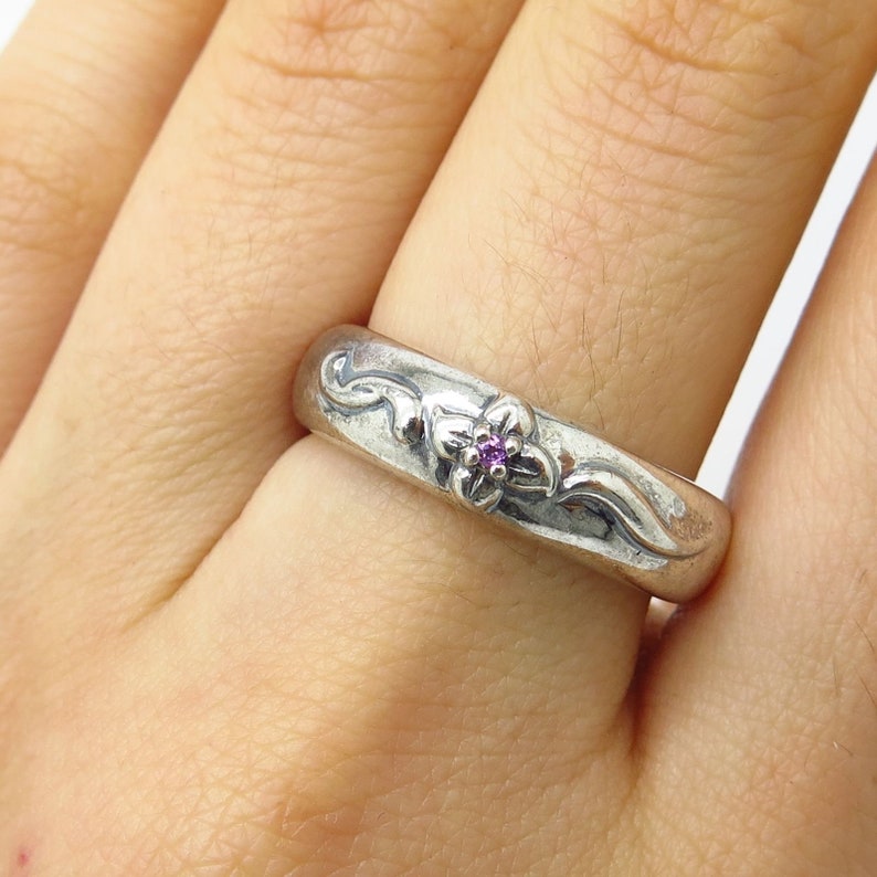 925 Sterling Silver Pink Amethyst Gemstone Floral Design Band Ring Size 8