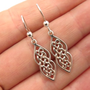 925 Sterling Siver Celtic Knot Design Dangling Earrings