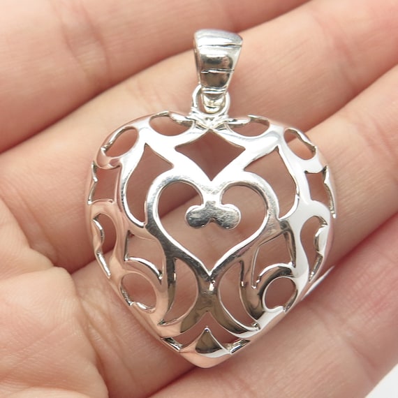 925 Sterling Silver Vintage Ornate Heart Pendant - image 1