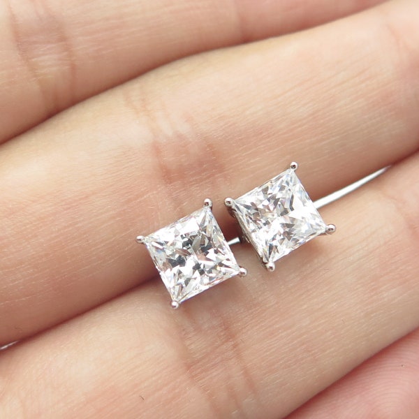 925 Sterling Silver Princess-Cut Shaped White C Z Stud Earrings