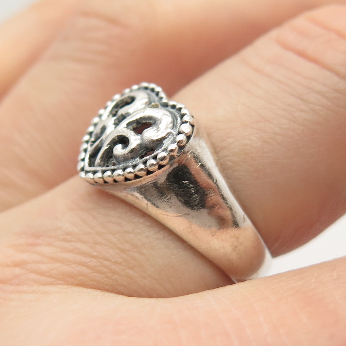 指輪・リング Heart Symbol Ring (Antique Silver, Matte) [SIZE.1] Heart Symbol Ring (Antique Silver， Gloss) [SIZE.1]