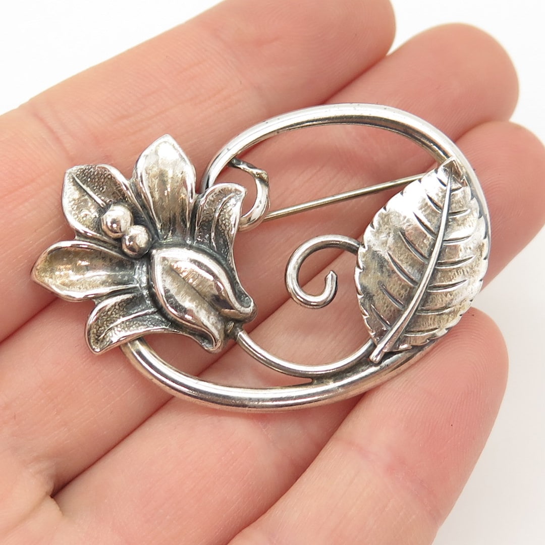 925 Sterling Silver Vintage Jewelart Floral Leaf Design Pin 925 Sterling Silver Vintage Jewelart Floral Leaf Design Pin