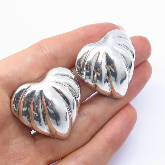 Vintage Mexican Sterling Silver Ribbed Clip On Earrings