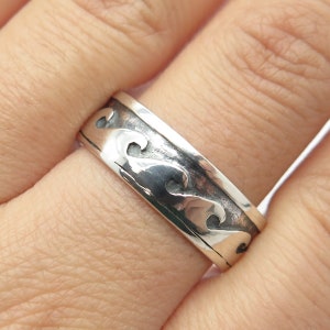 925 Sterling Silver Vintage Water Pattern Band Ring Size 12.5