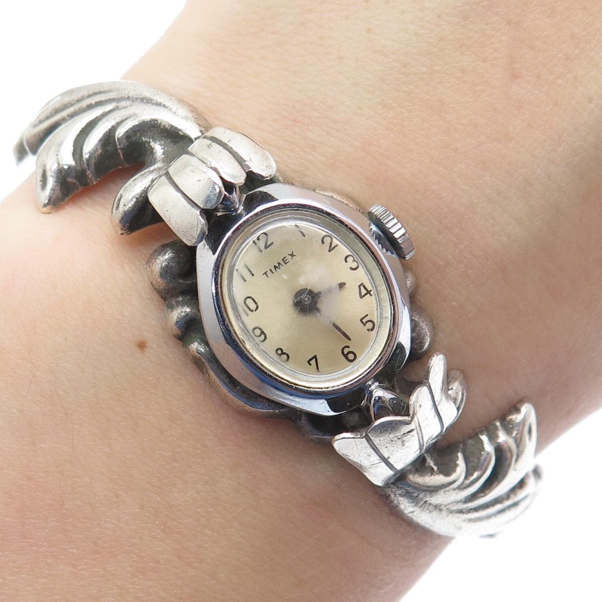 Artisan Sterling silver mixed material bracelet Timex oval watch NEW BATTERY Vintage New 1982 TIMEX Q Men main image 4