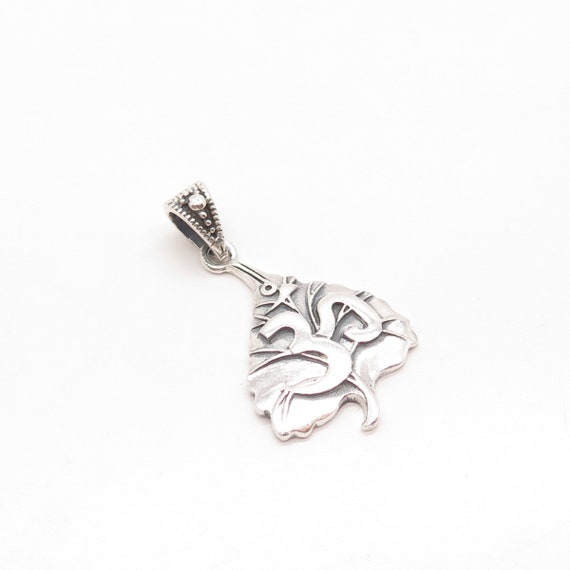 925 Sterling Silver Vintage Om Mantra Leaf Pendant - image 4