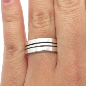 925 Sterling Silver Vintage Mexico Lined All Around Band Ring Size 7