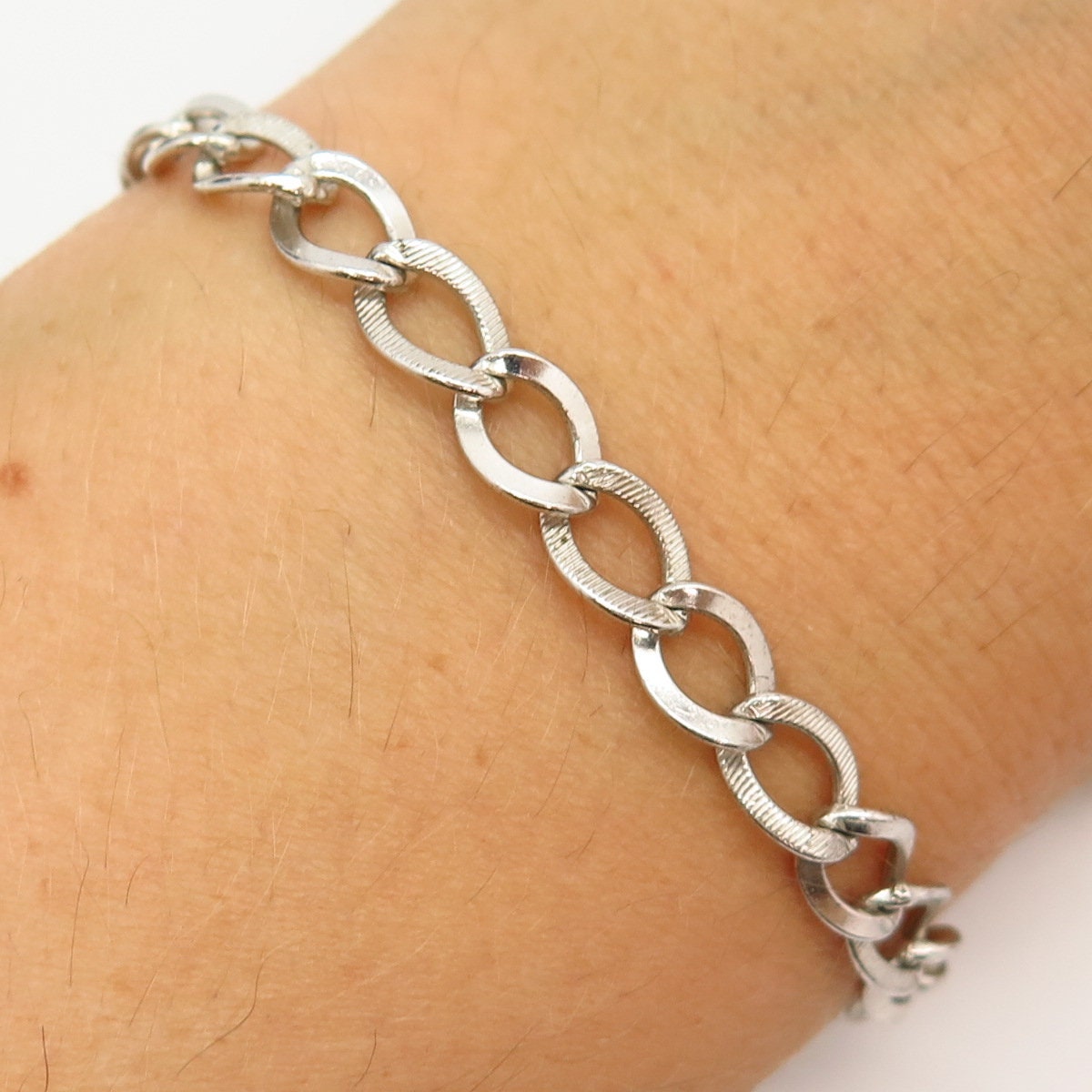 アクセサリー Vintage Silver Oval Tick Bracelet 925 925 Sterling Silver Vintage Textured Design Oval Link