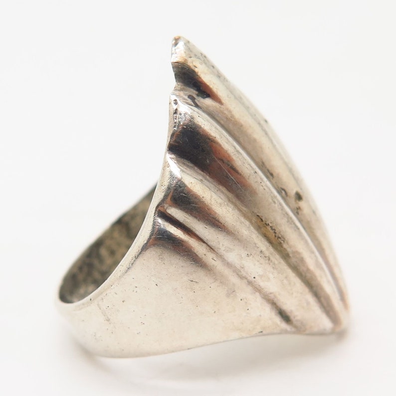 Vintage Mexico 925 Sterling Silver Ribbed Seashell Design Ring Size 6.5