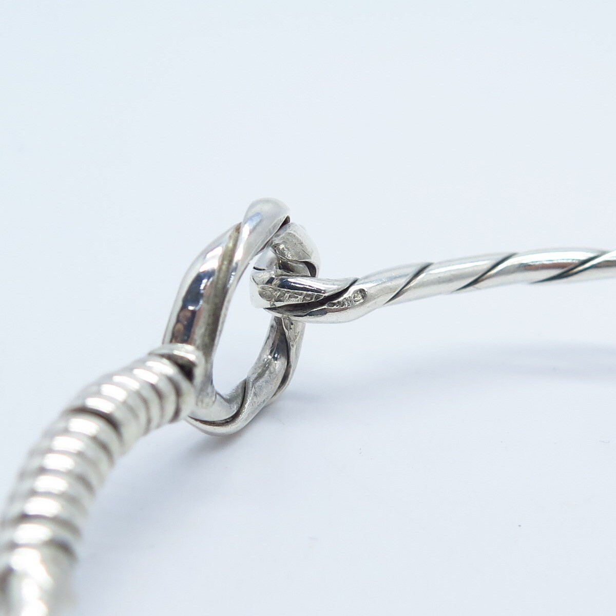Vintage Sterling Silver 925 Hook Eye Knot Clasp Bracelet Bangle