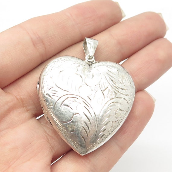 925 Sterling Silver Vintage Etched Heart Locket P… - image 1