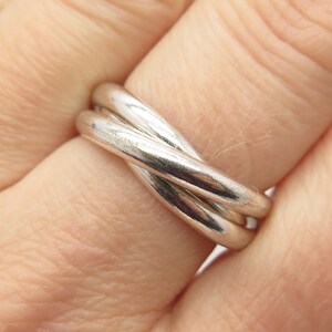 925 Sterling Silver Vintage Triple Interlocked Ring Size 6