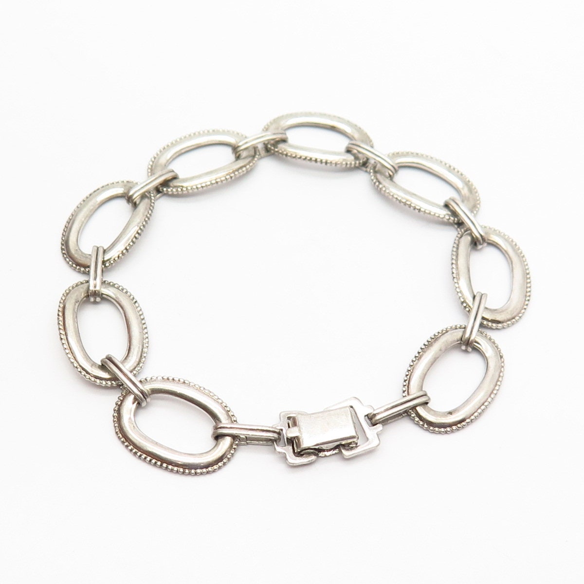 925 Sterling Silver Vintage W. E. Richards Oval Link