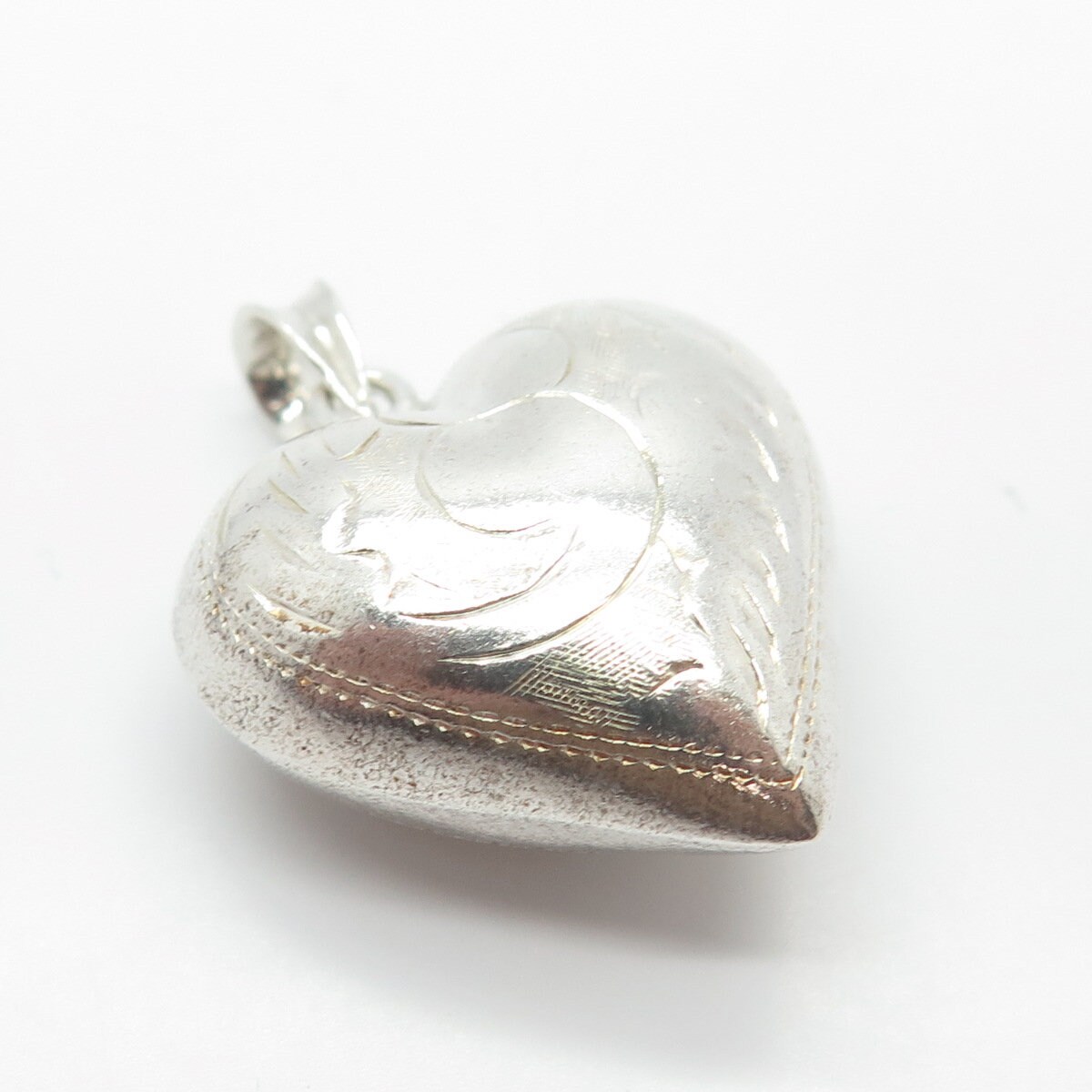 ネックレス・ペンダント VINTAGE HOLLYWOOD Keyhole Heart Necklace 4BNY562 Open Asymmetrical Heart Necklace 14K