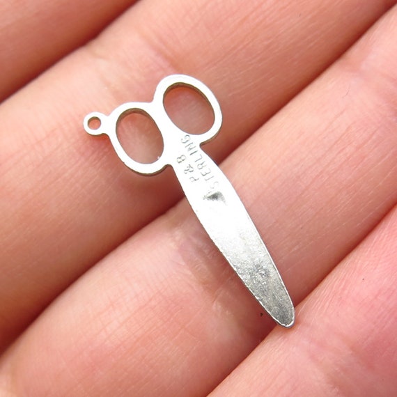 925 Sterling Silver Vintage Scissors Pendant - image 2