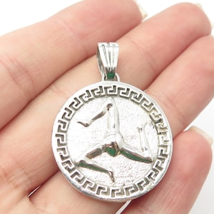 925 Sterling Silver Vintage Triskelion Sign Greek Maze Pendant