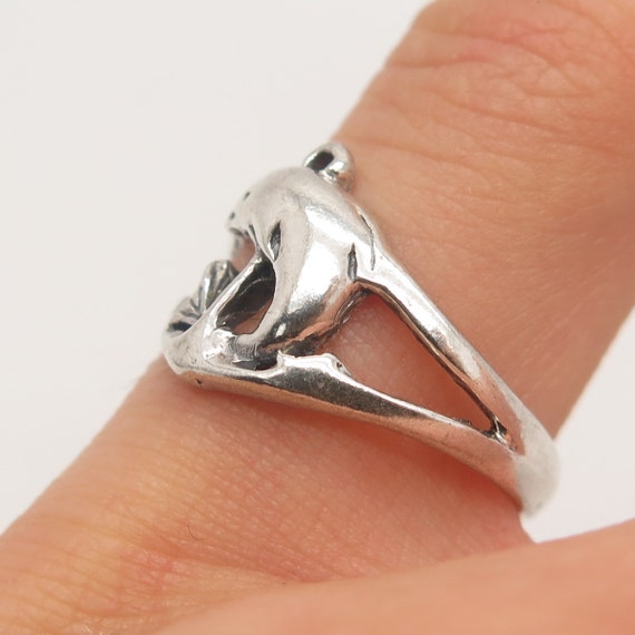 925 Sterling Silver Vintage Friendly Dolphin Ring… - image 2