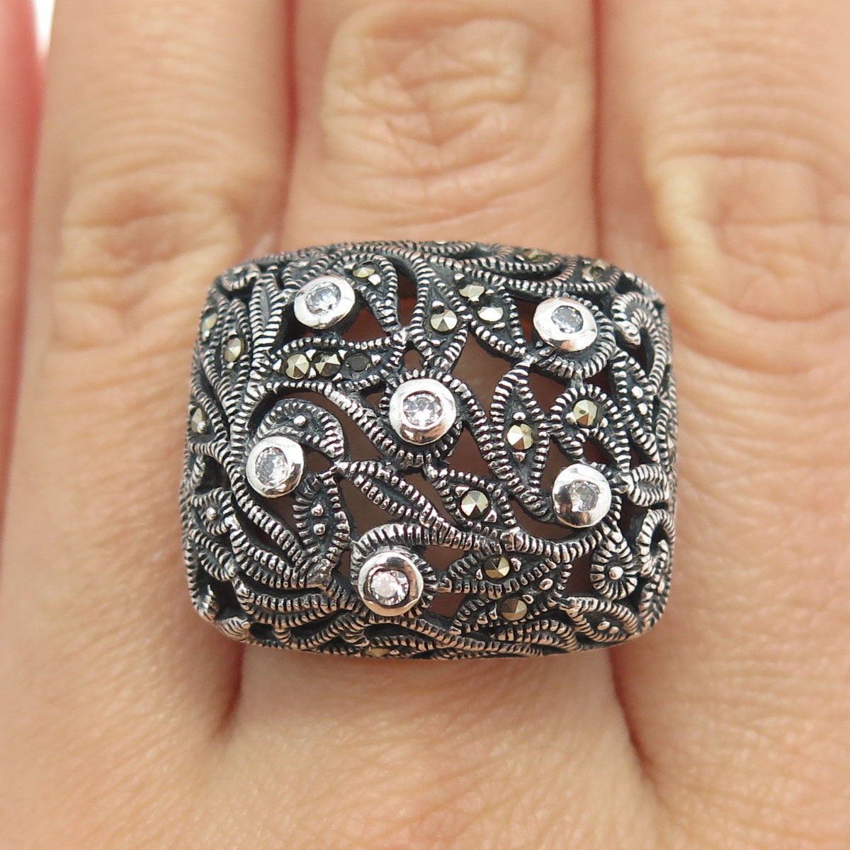 【最安値】 Real Vintage Silver Sterling 925 Marcasite Floral Z C and アクセサリー
