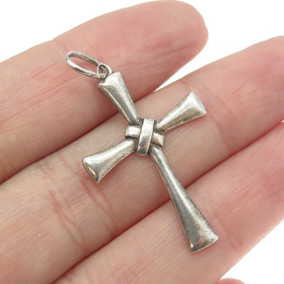 830 Silver Vintage Cross Religious Pendant