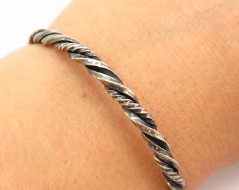 ヴィンテージ！Silver Rope Wavy Cuff ブレスレット Vintage Unisex Silver Tone 6” Ornate Twisted Rope Swirls