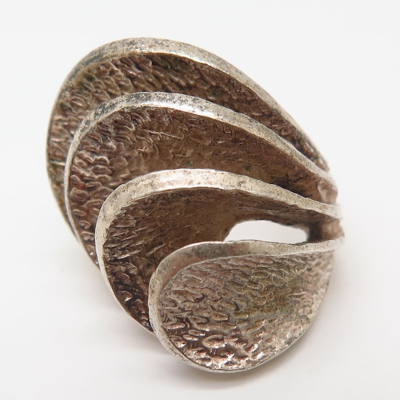 930 Silver Vintage Israel Heavy Ring Size 7.5