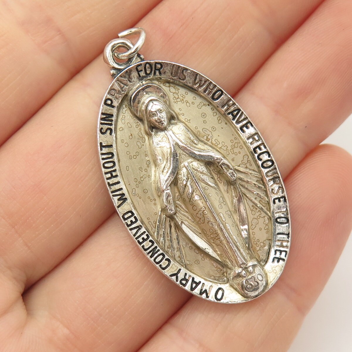 925 Sterling Silver Miraculous Medal Pendant Virgin Mary Charm Antiqued Fashion 925 Sterling Silver Miraculous Medal Pendant Virgin Mary Charm Antiqued Fashion