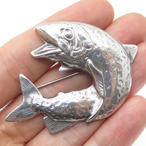 LINDA HESH 925 Sterling Silver Vintage Fish Modernist Pin Brooch