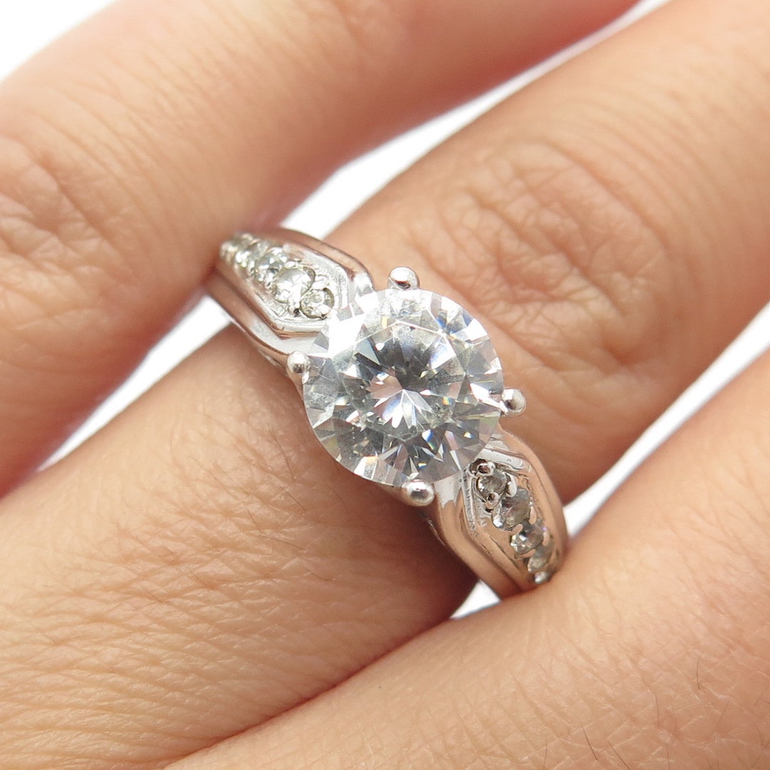 925 Sterling Silver Round Cut CZ Engagement Ring | Engagement Rings