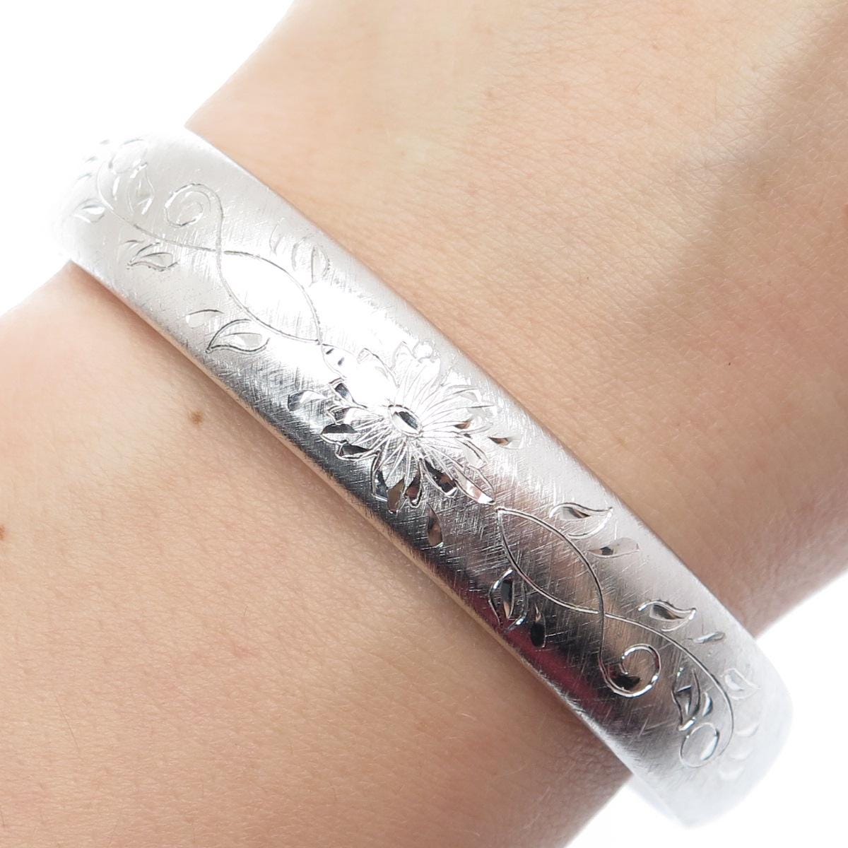 Vintage Silver 925 bangle 有刺鉄線　y2k グランジ CARL ART 925 Sterling Silver Vintage Engraved Floral Bangle