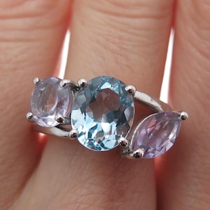 925 Sterling Silver Vintage Real Blue Topaz and Amethyst Cluster Ring Size 8