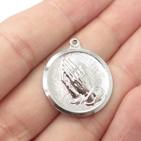 925 Sterling Silver Vintage Hands In Prayer Charm… - image 1