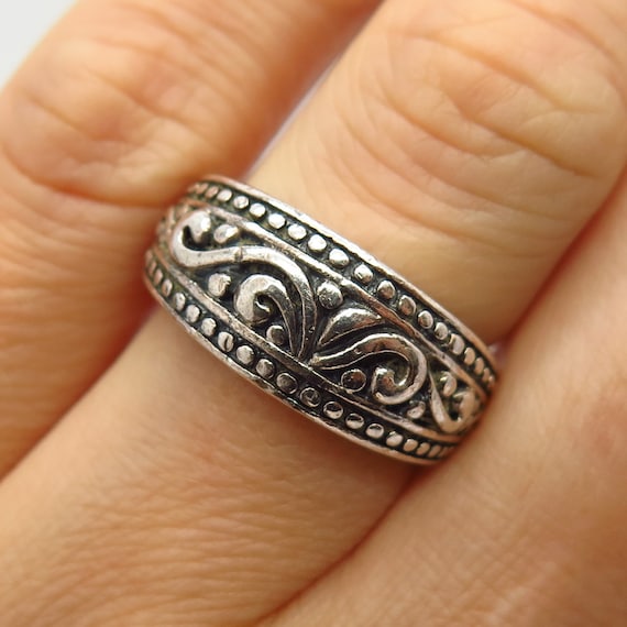 Flower Pattern Sterling Silver Ring, Sustainable Sterling Silver,  Hand-made, Eco-friendly, Fair Trade, Recycled - Etsy