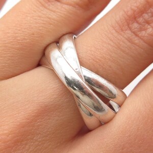 925 Sterling Silver Vintage Triple Interlocked Ring Size 7.75