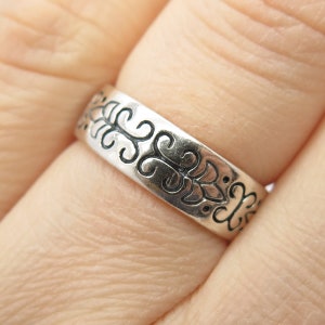 925 Sterling Silver Vintage Etched Swirl Band Ring Size 5 3/4