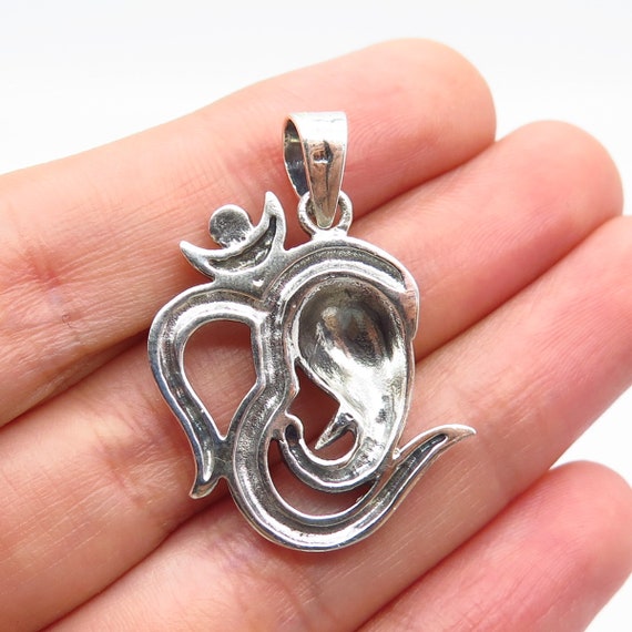 925 Sterling Silver Vintage Elephant Om Mantra Pe… - image 2